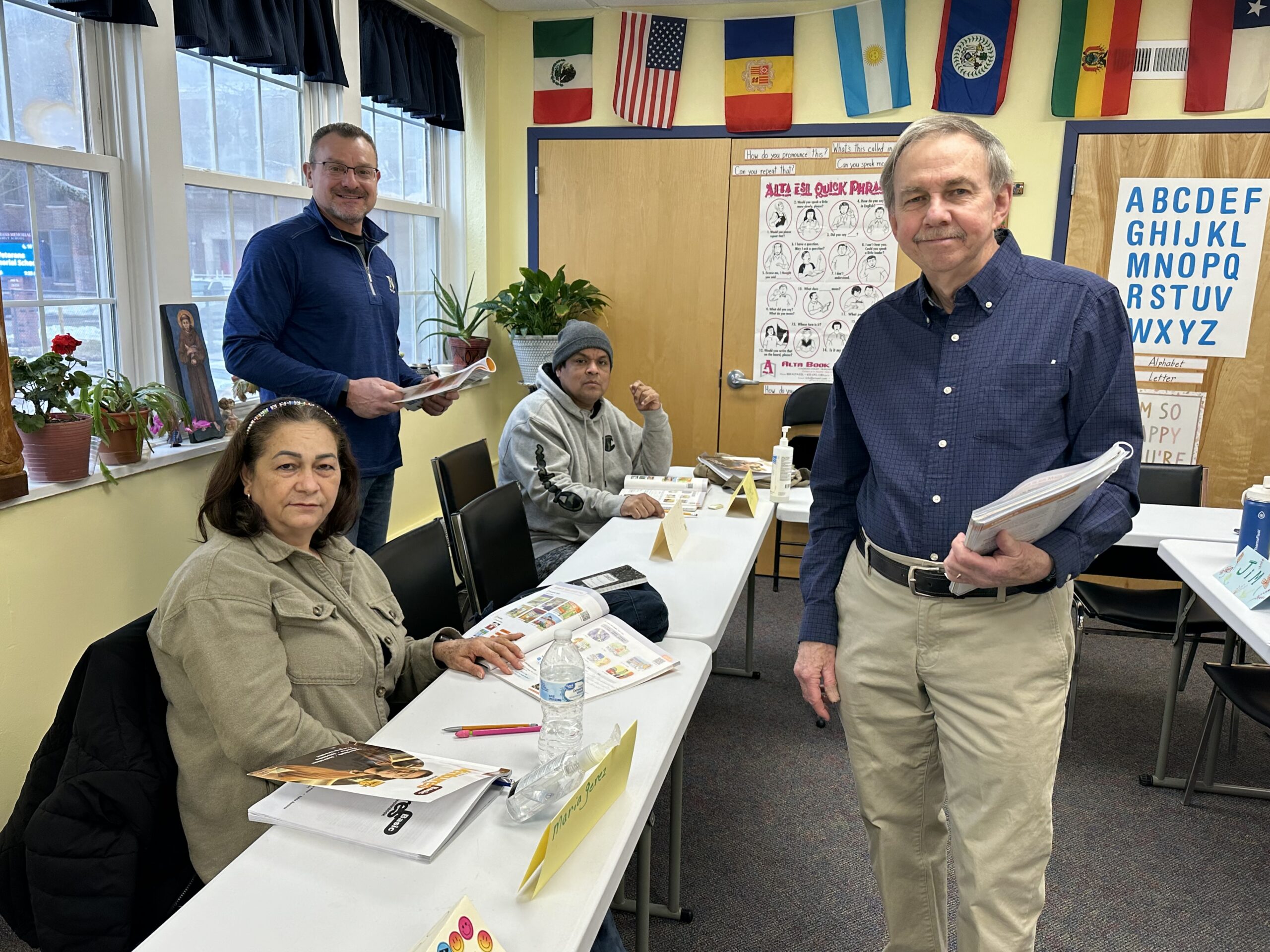 Volunteer teaching English